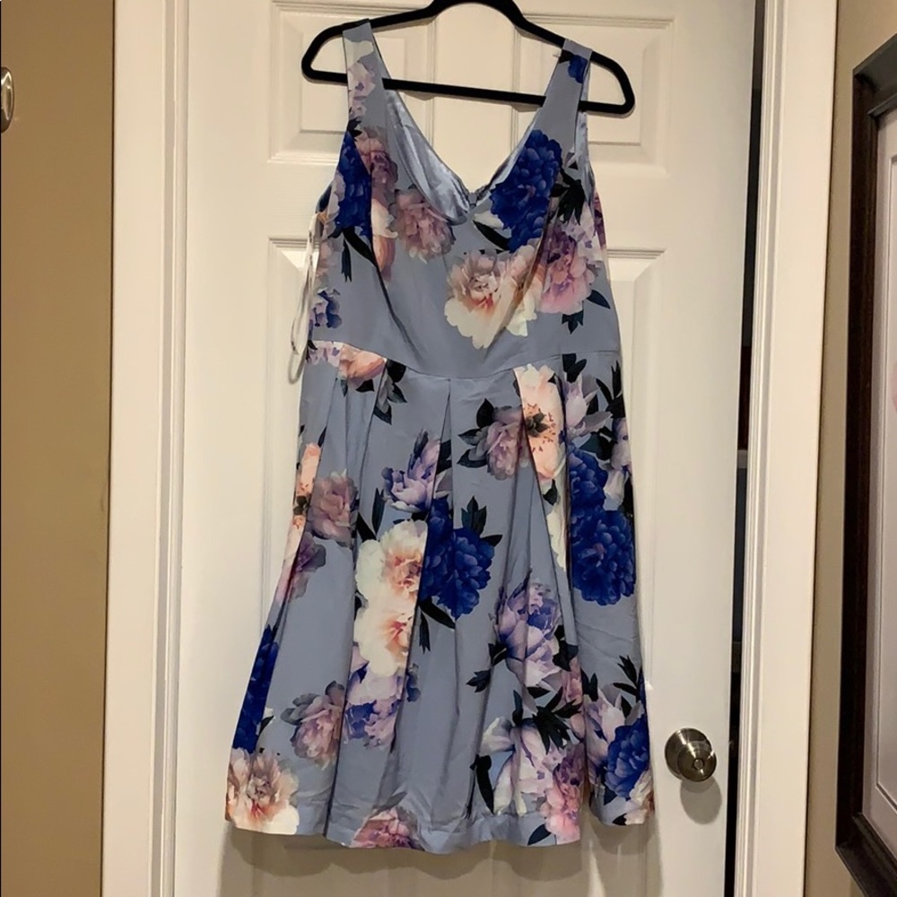 City chic blue floral garden dress size 16